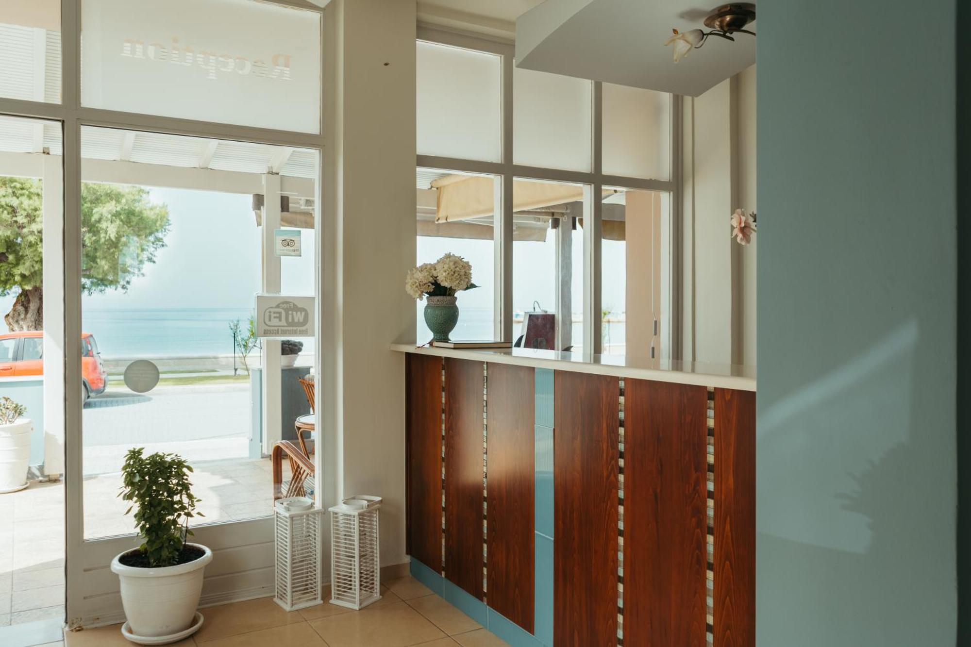 Hotel Livikon Plakias Bagian luar foto